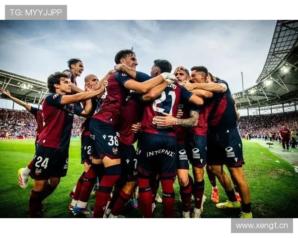 西甲队员交流 西甲队员交流